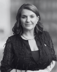 Headshot of Kate Hart