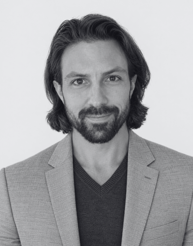 Alex Cornhill headshot